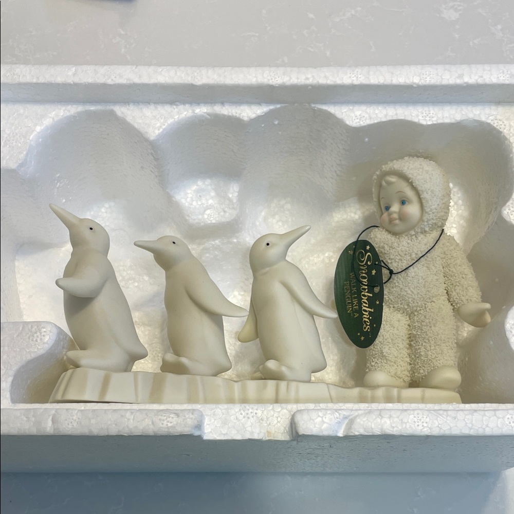 Snowbabies Figurine with Penguins